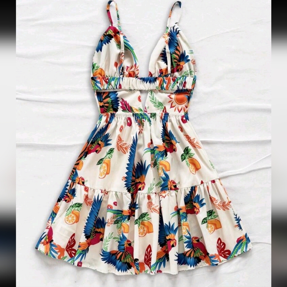 Floral Print Halter Dress - Picture 2 of 5